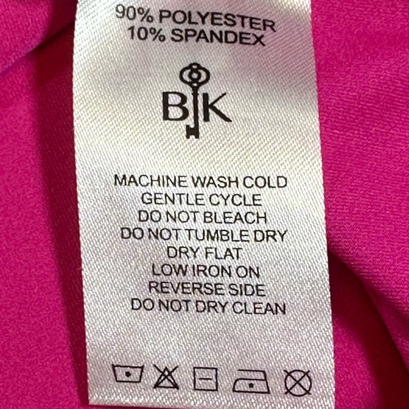 Belyn Key women’s top sz SM - Picture 4 of 4